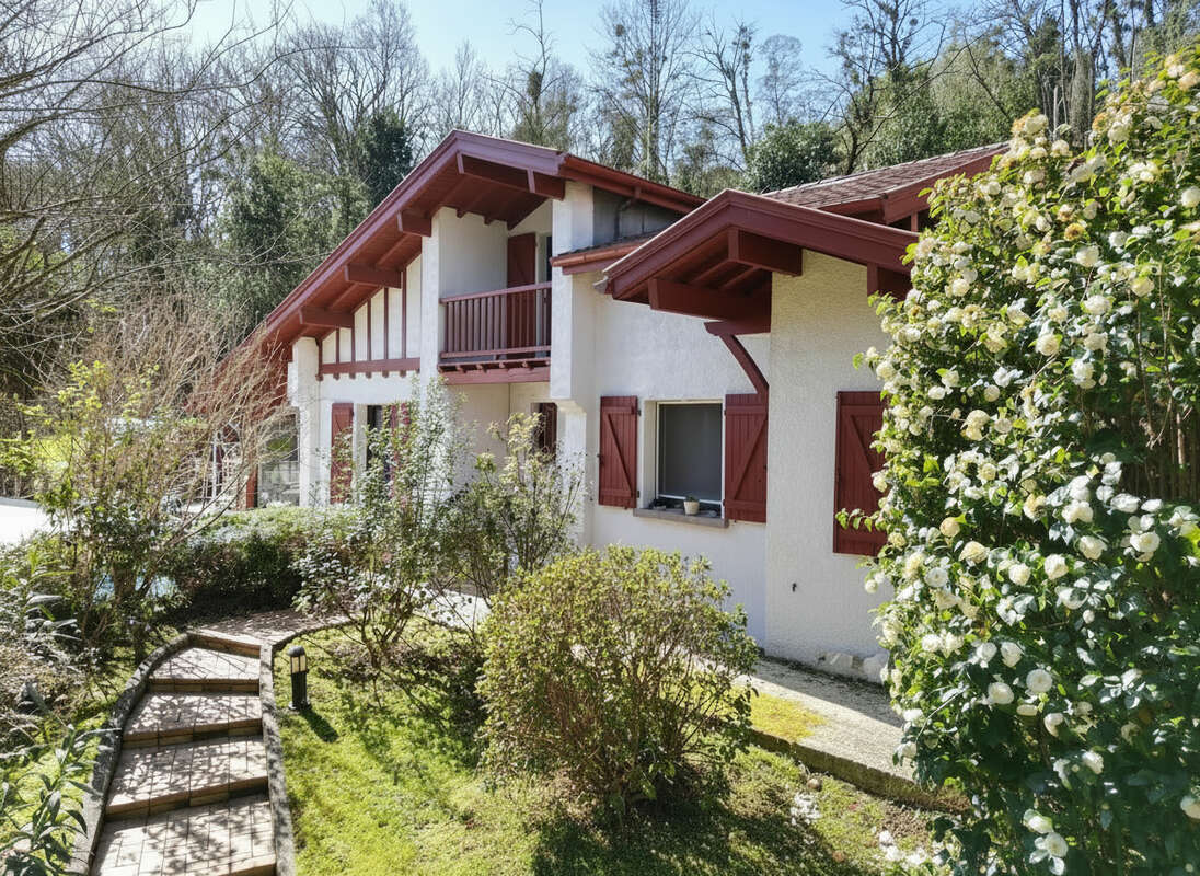Maison à USTARITZ