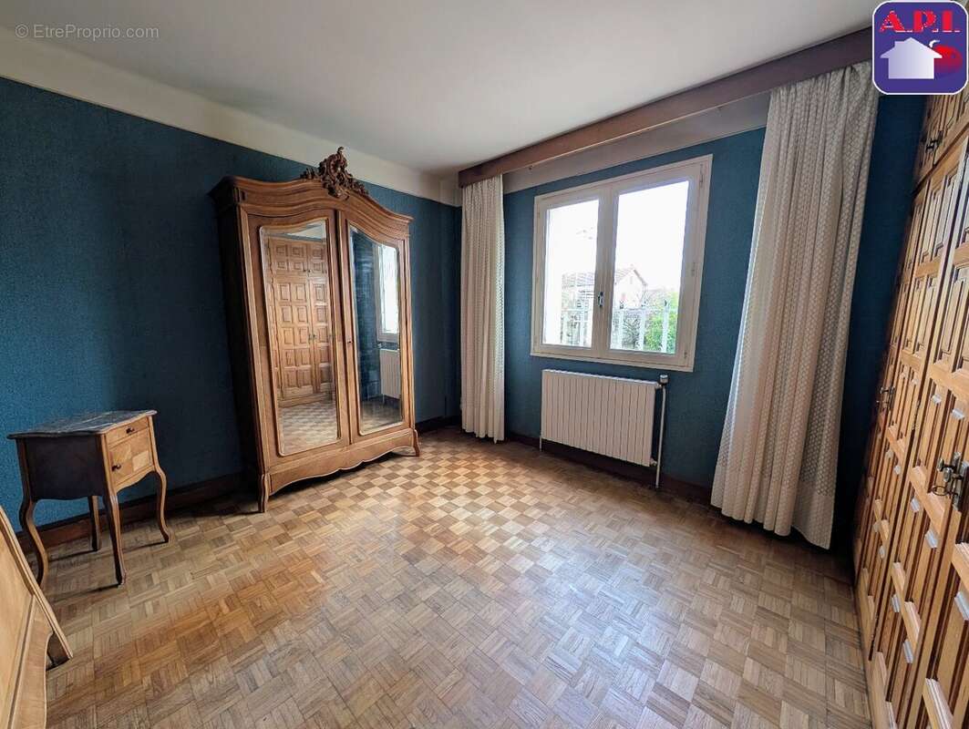 Maison à LAROQUE-D&#039;OLMES