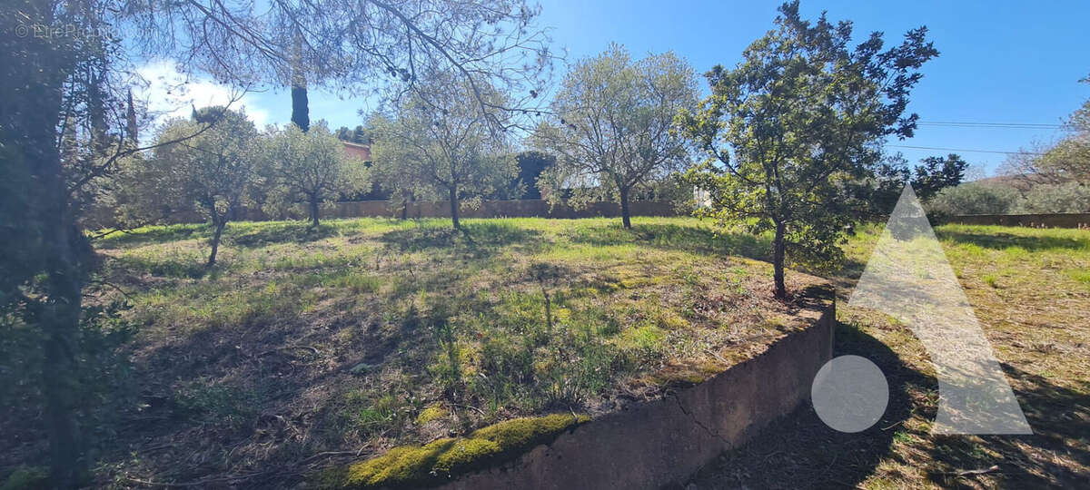 Terrain à vendre sur la commune de Salernes - 952m² PERMIS accepté et purgé - photo 10