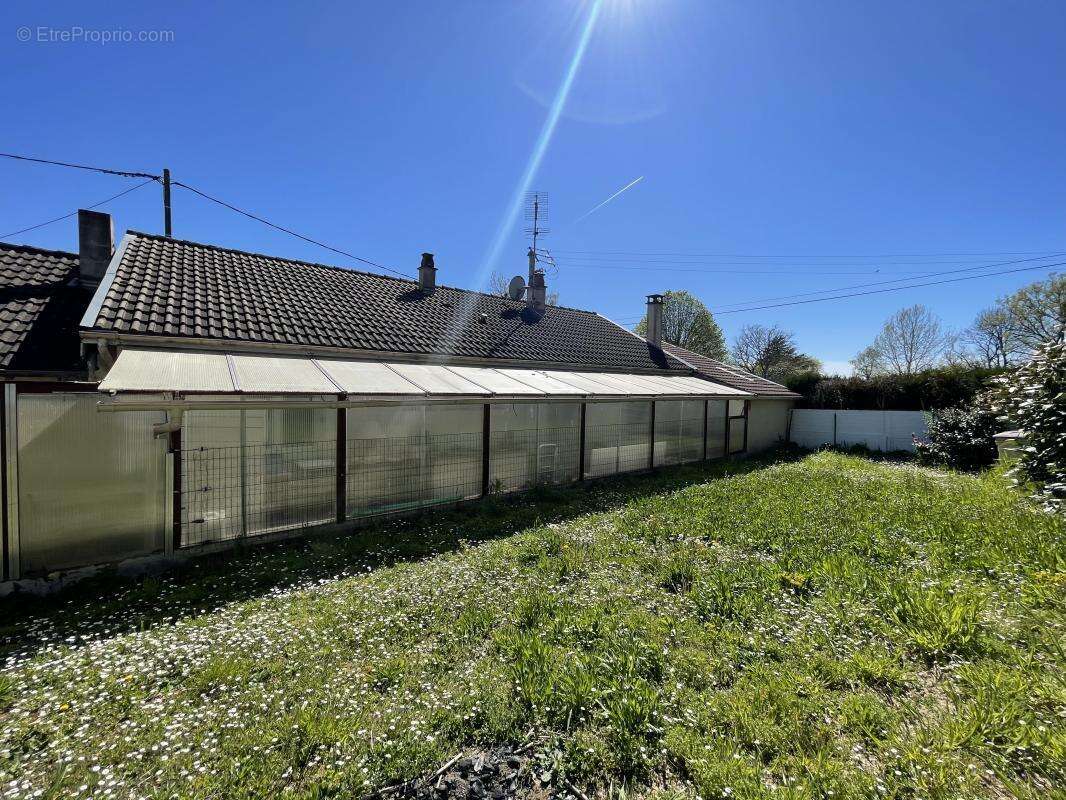 Maison à AIXE-SUR-VIENNE