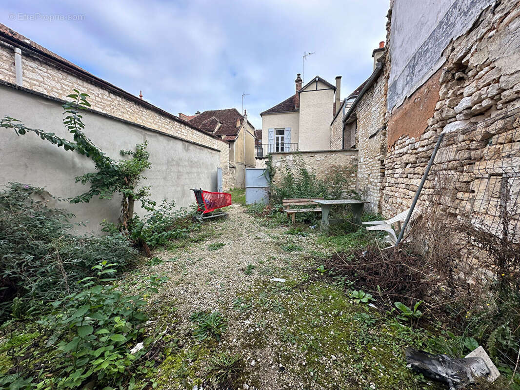 Maison Tonnerre 5 pièce(s) 125 m2 - photo 14
