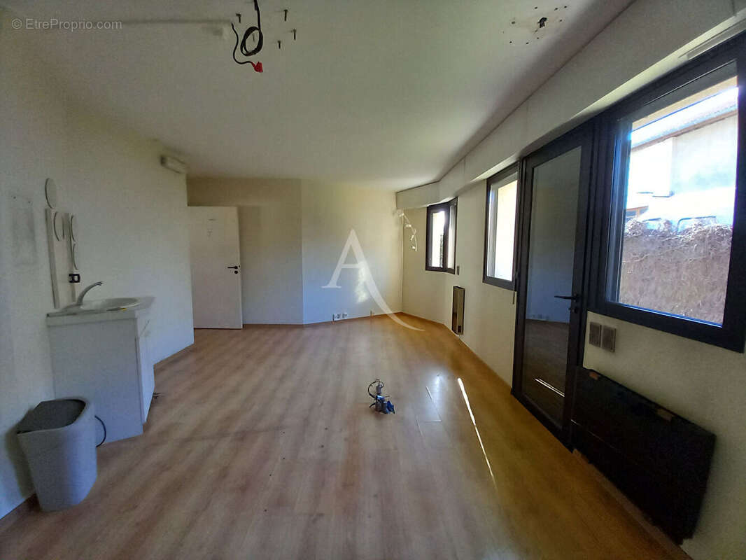 Maison à VILLENEUVE-DE-MARSAN