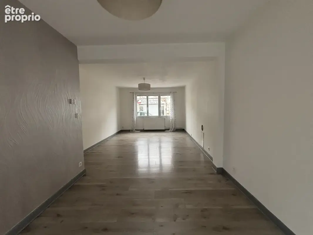 CHATILLON SUR SEINE : proche du centre ville ,maison rénovée de 120 m2 avec grange de 100m2 et cour - photo 8