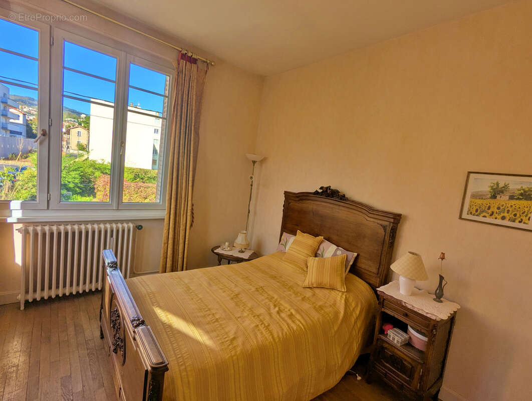 Maison à CLERMONT-FERRAND