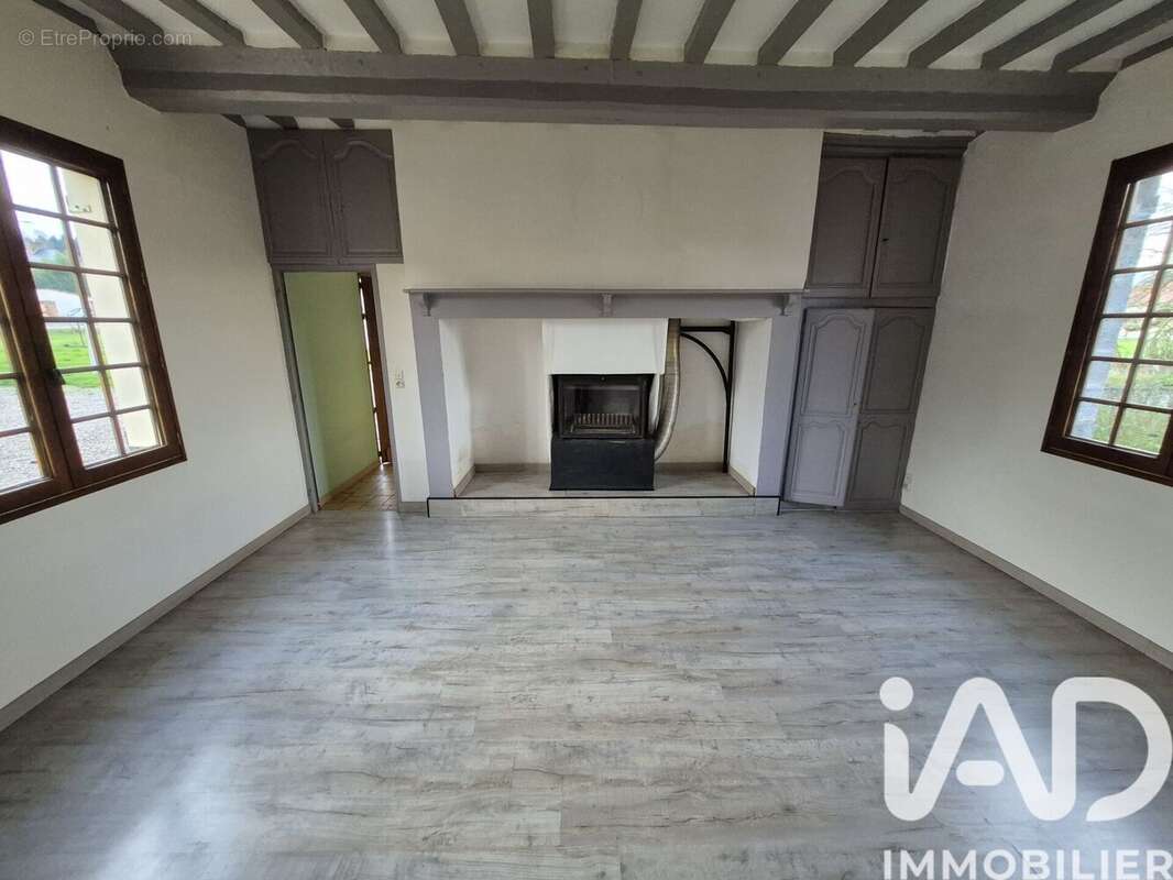 Maison 96 m² à Marques  - photo 2