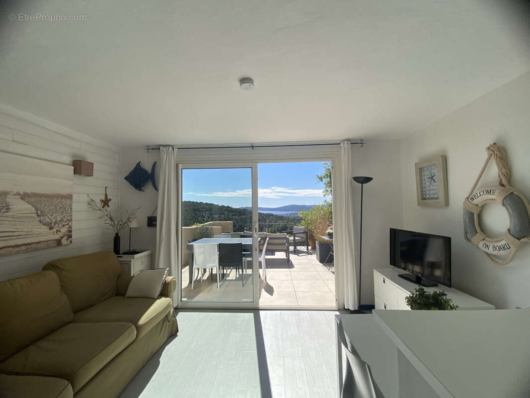 Appartement à GRIMAUD