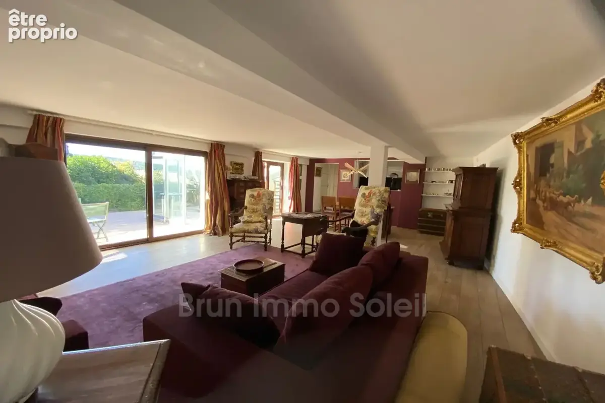 Maison 4 pièces 145 m² à vendre à Coursegoules (06140) - photo 3