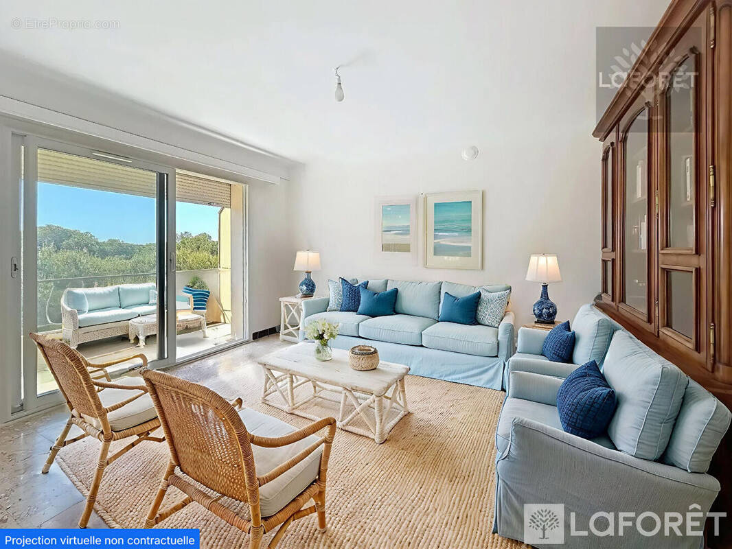 Appartement à CARRY-LE-ROUET