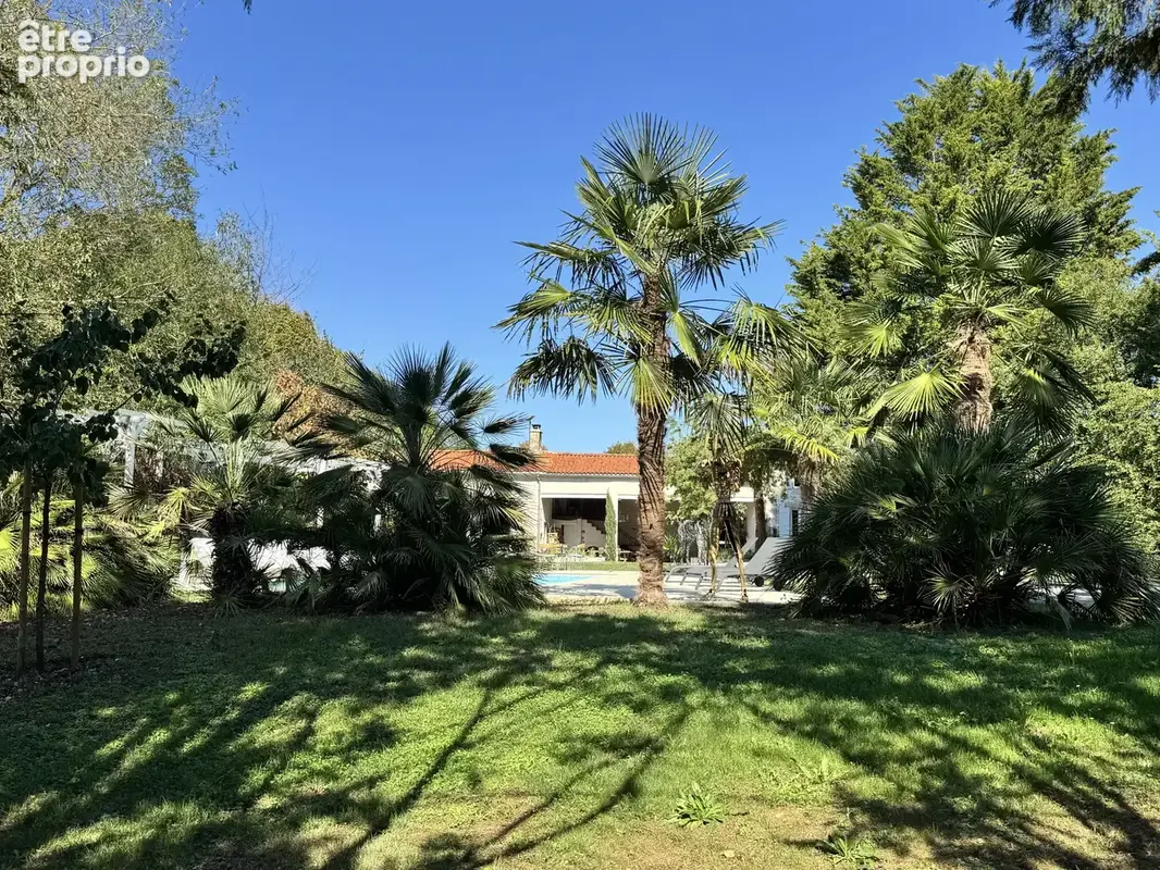 Propriété de caractère - 2 maisons, piscine et parc arboré - photo 20