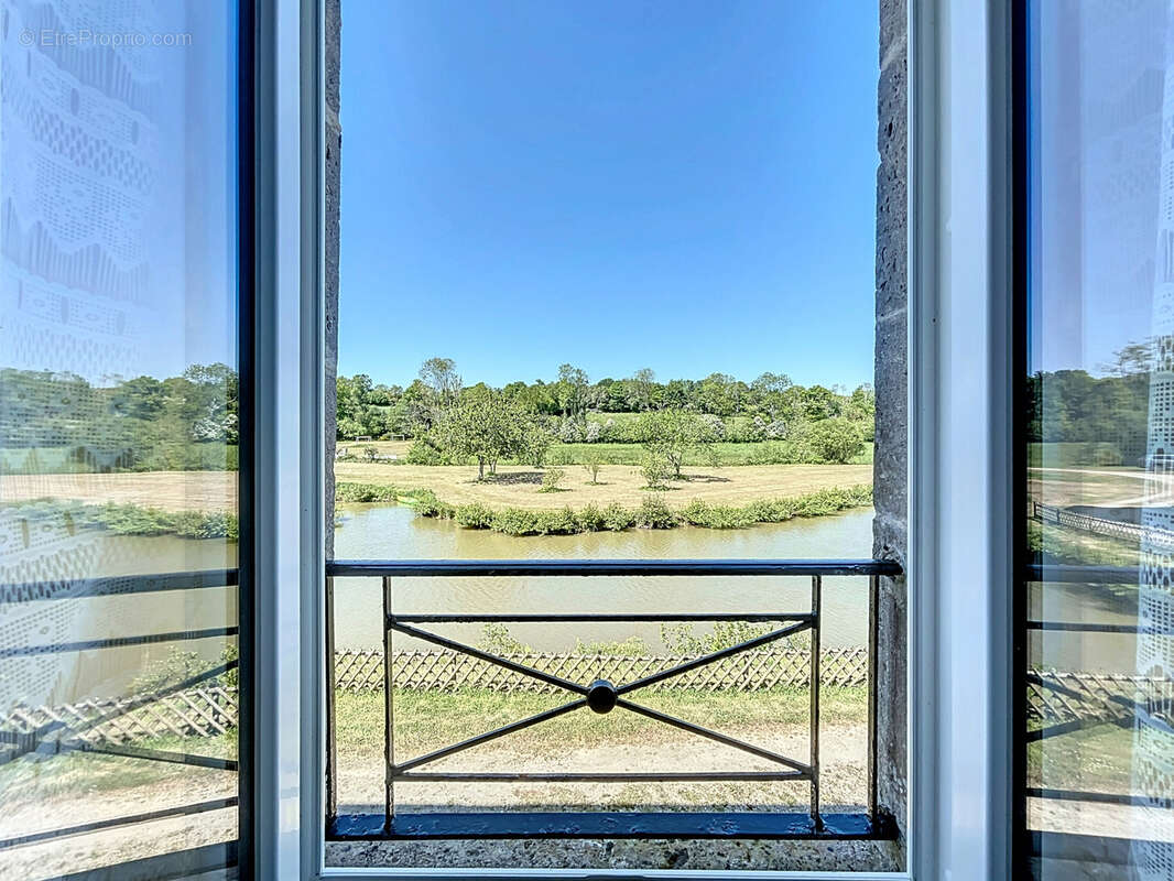 Maison à SAINT-SAUVEUR-LE-VICOMTE