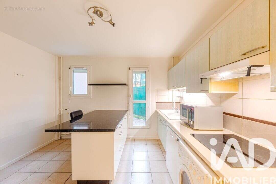 Photo 4 - Appartement à CERGY