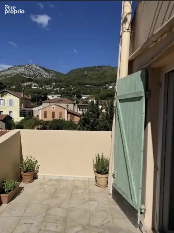 Toulon Brunet T2 avec terrasse - photo 1