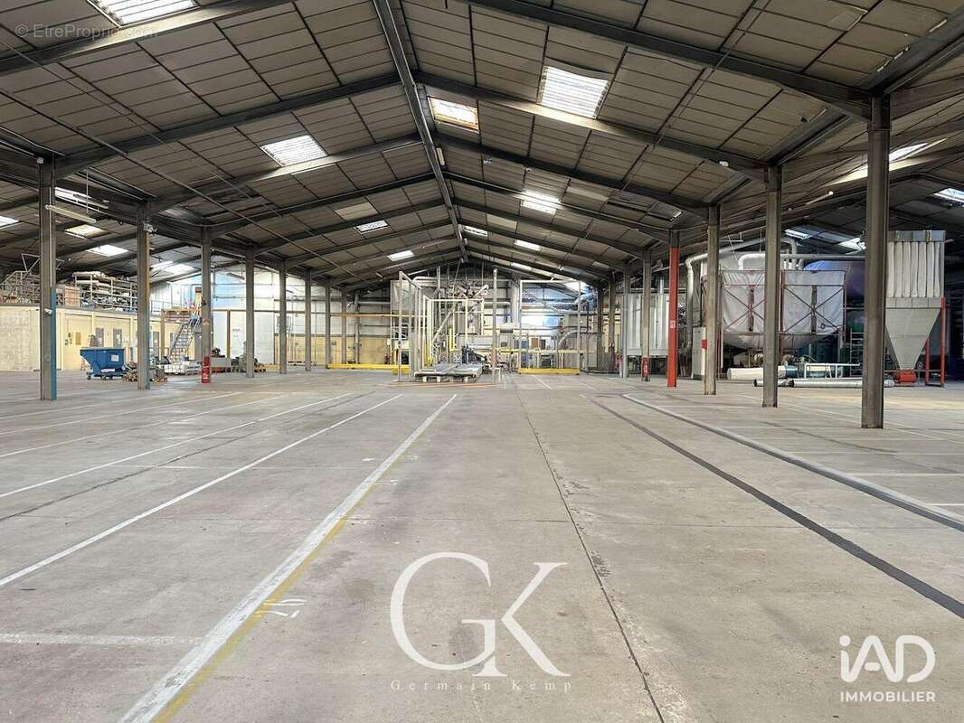 Photo 6 - Commerce à SAINT-ANDRE-LE-GAZ