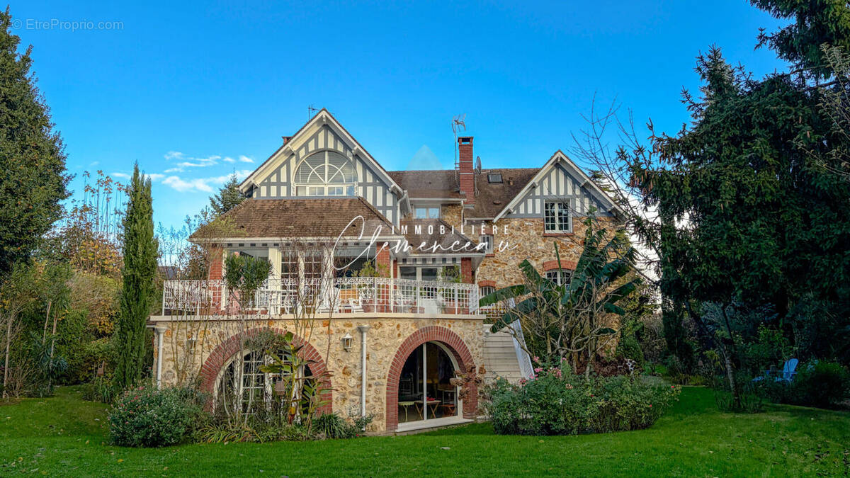 Maison à VILLENNES-SUR-SEINE