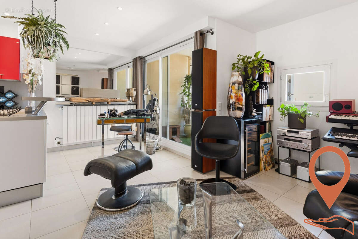 Appartement à GRIMAUD
