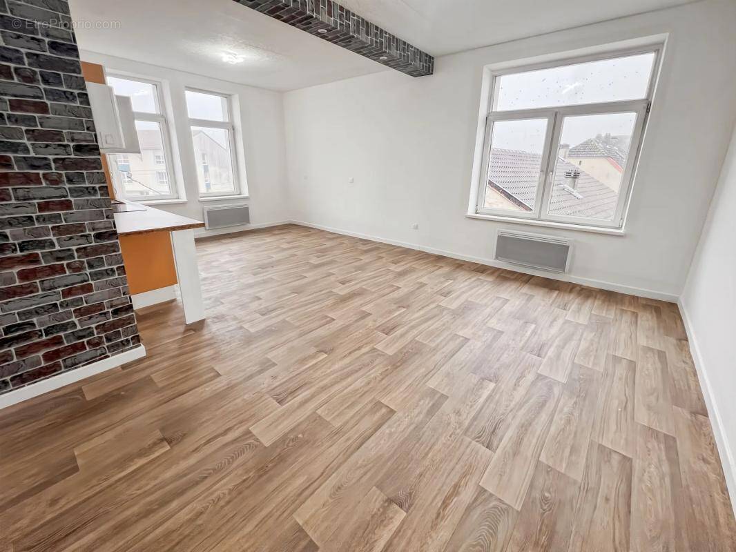 Appartement à PUTTELANGE-AUX-LACS