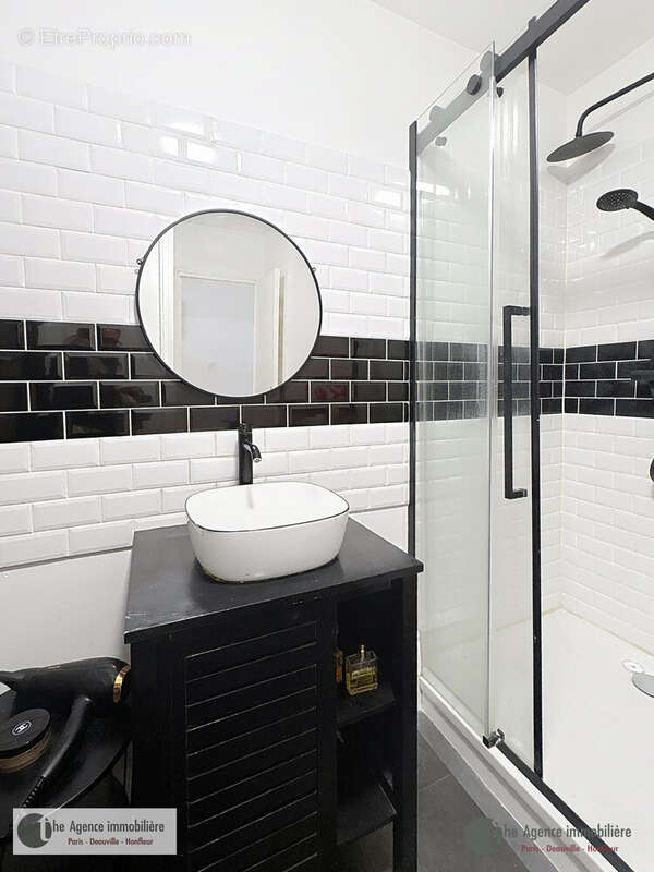 Appartement à TROUVILLE-SUR-MER