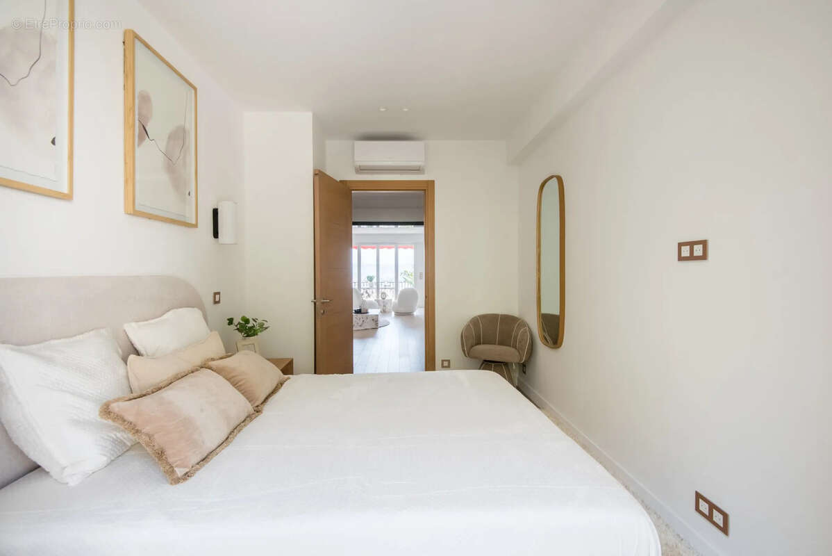 Appartement 89 m² à Nice  - photo 16