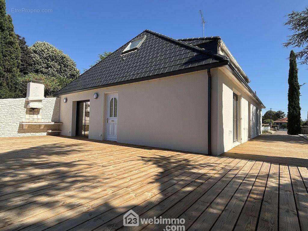 Zoom. - Maison à CHASSENEUIL-DU-POITOU