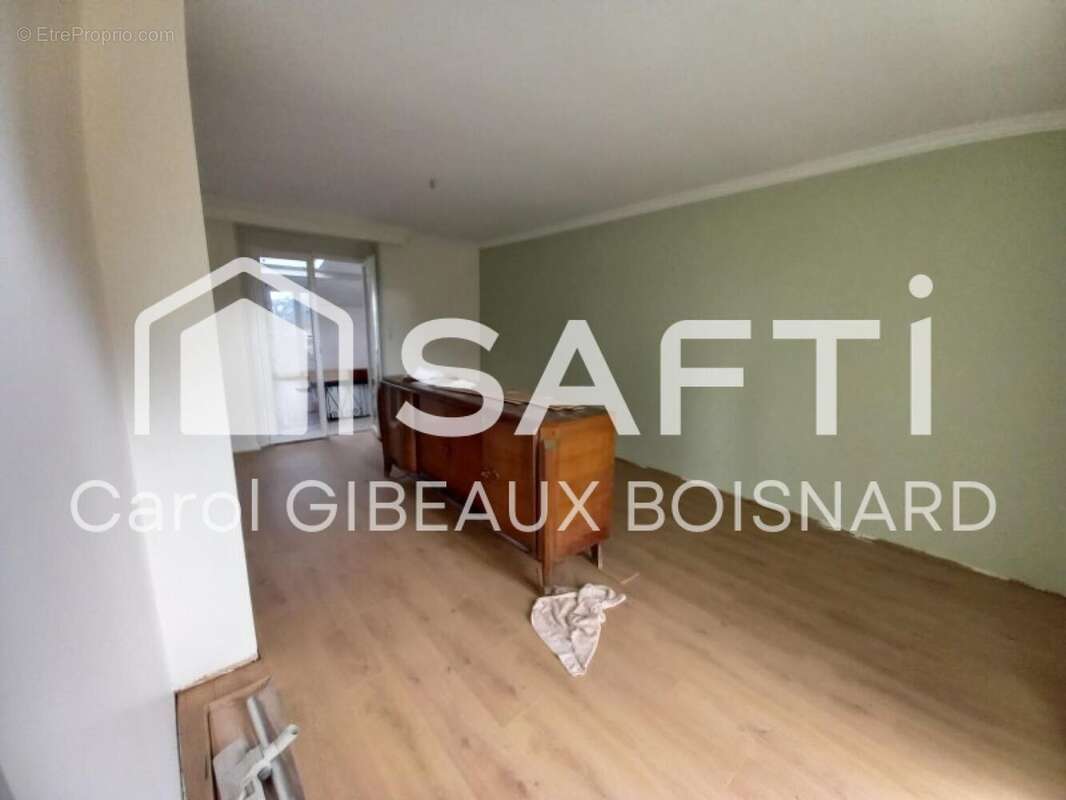 Maison 42 m² à Saumeray  - photo 4