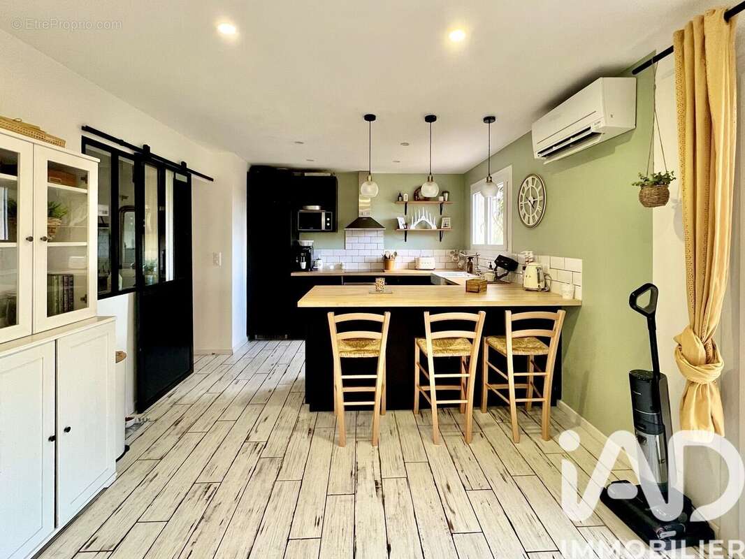 Photo 4 - Maison à ROQUEBRUNE-SUR-ARGENS