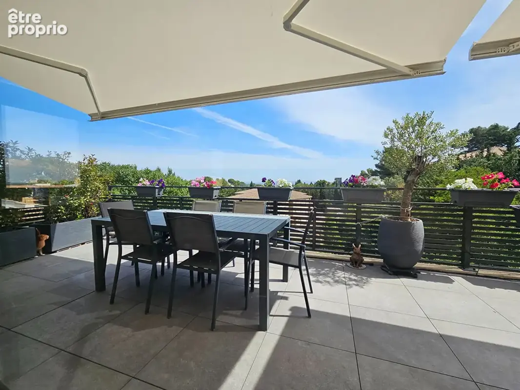 Appartement Villeneuve Les Avignon 4 pièce(s) 89 m2 - photo 12