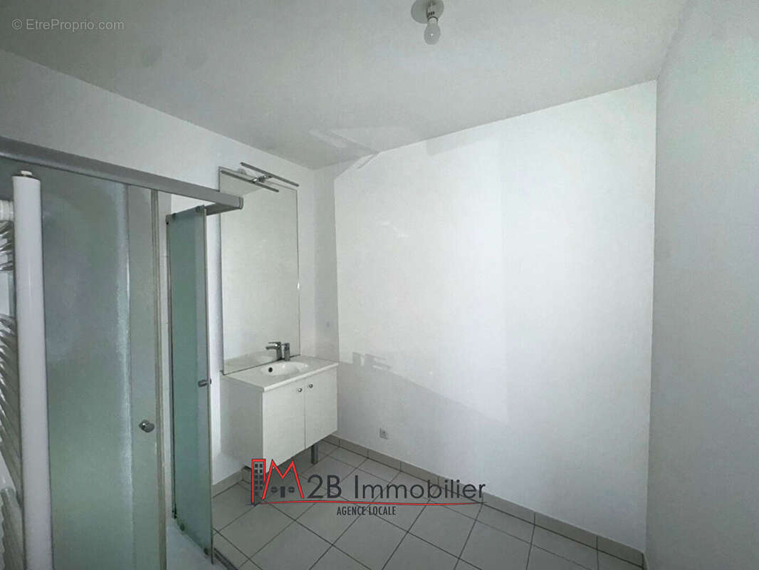 Appartement à POMPONNE