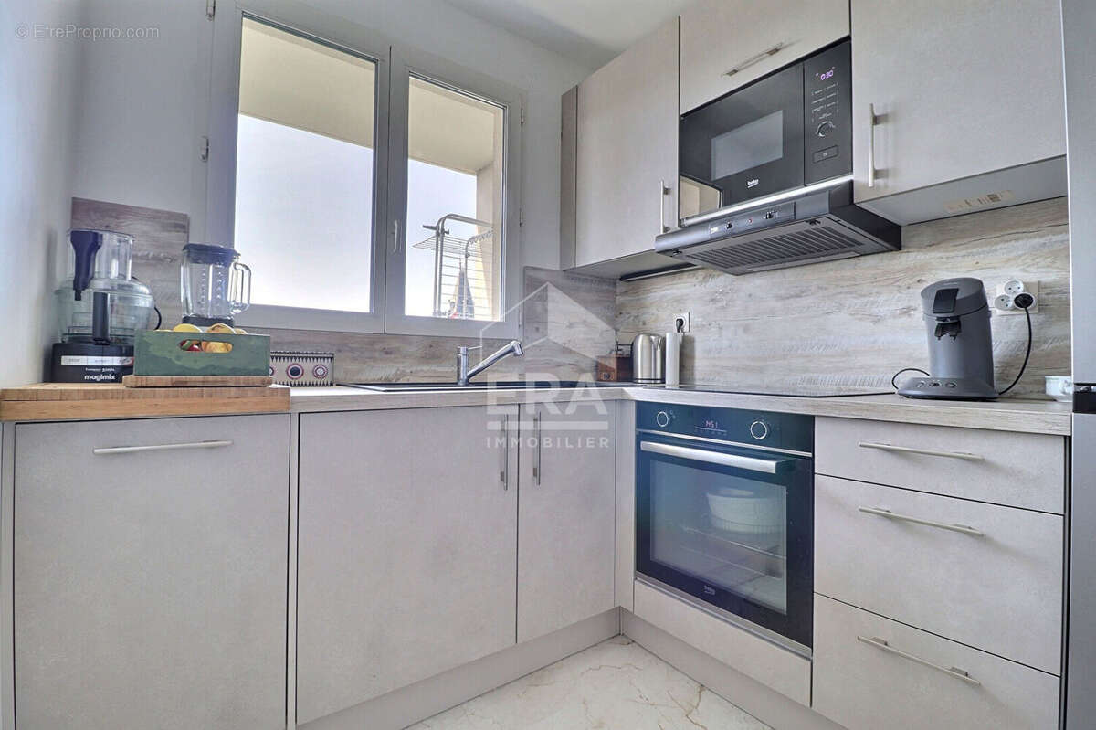 Appartement 80m² à La Plaine Saint Denis - photo 8