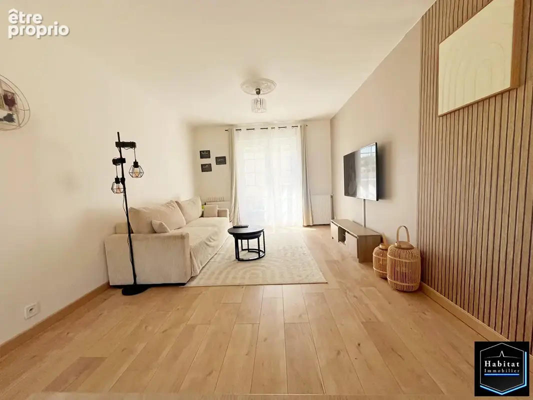 Maison avec sous-sol total - 4 chambres -845 m² de terrain ! - photo 2