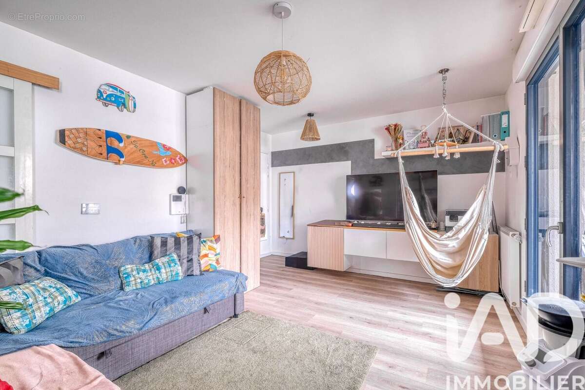 Photo 2 - Appartement à THIAIS