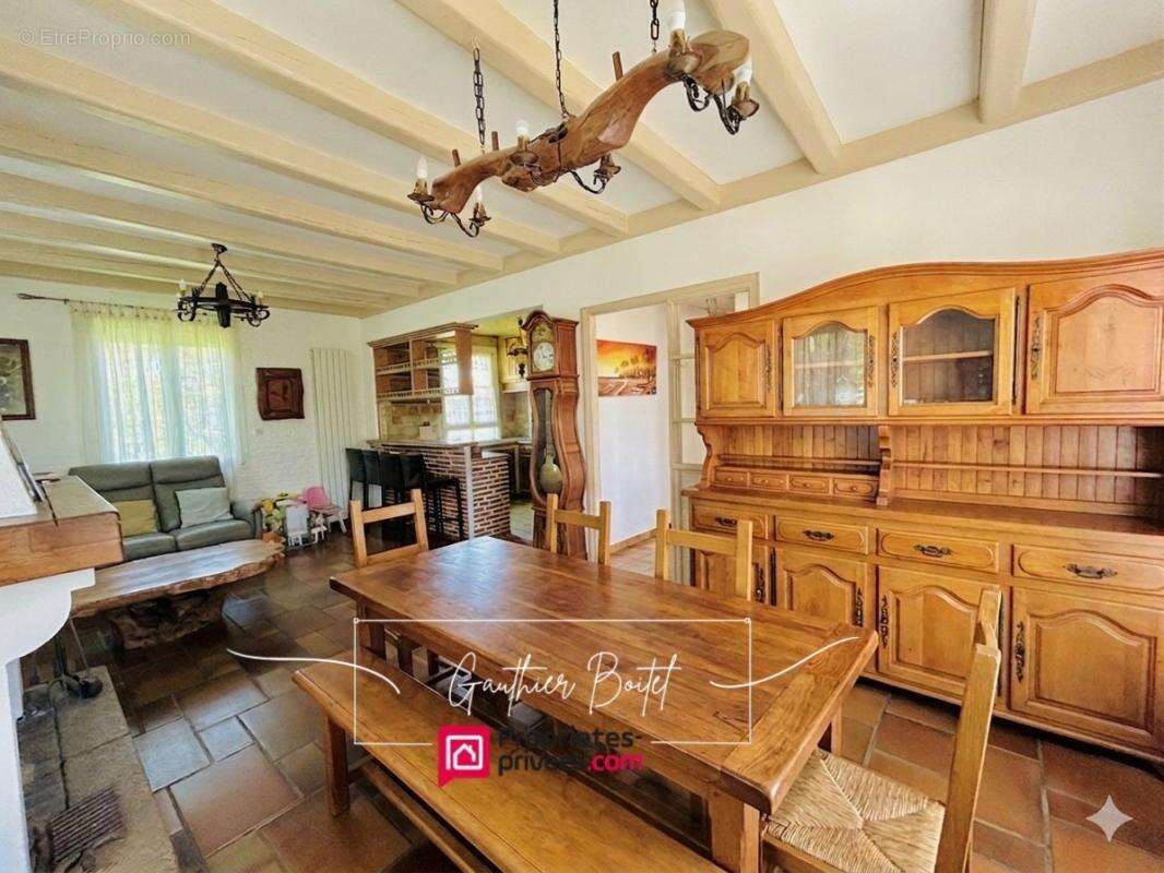 Maison à COULOMMIERS