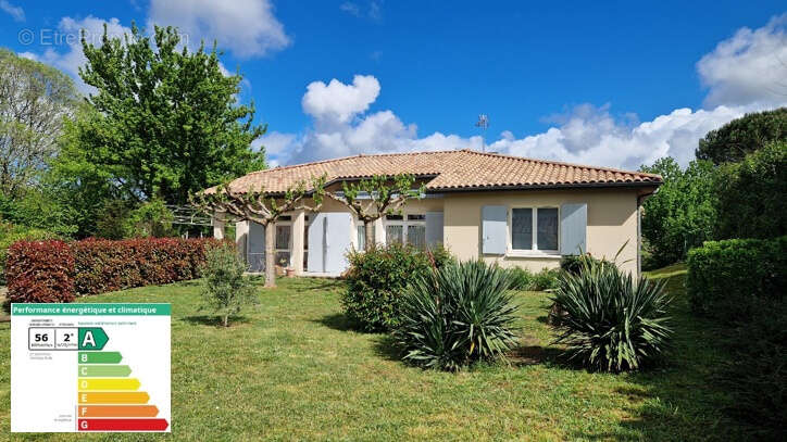 Maison à SAINT-MACAIRE
