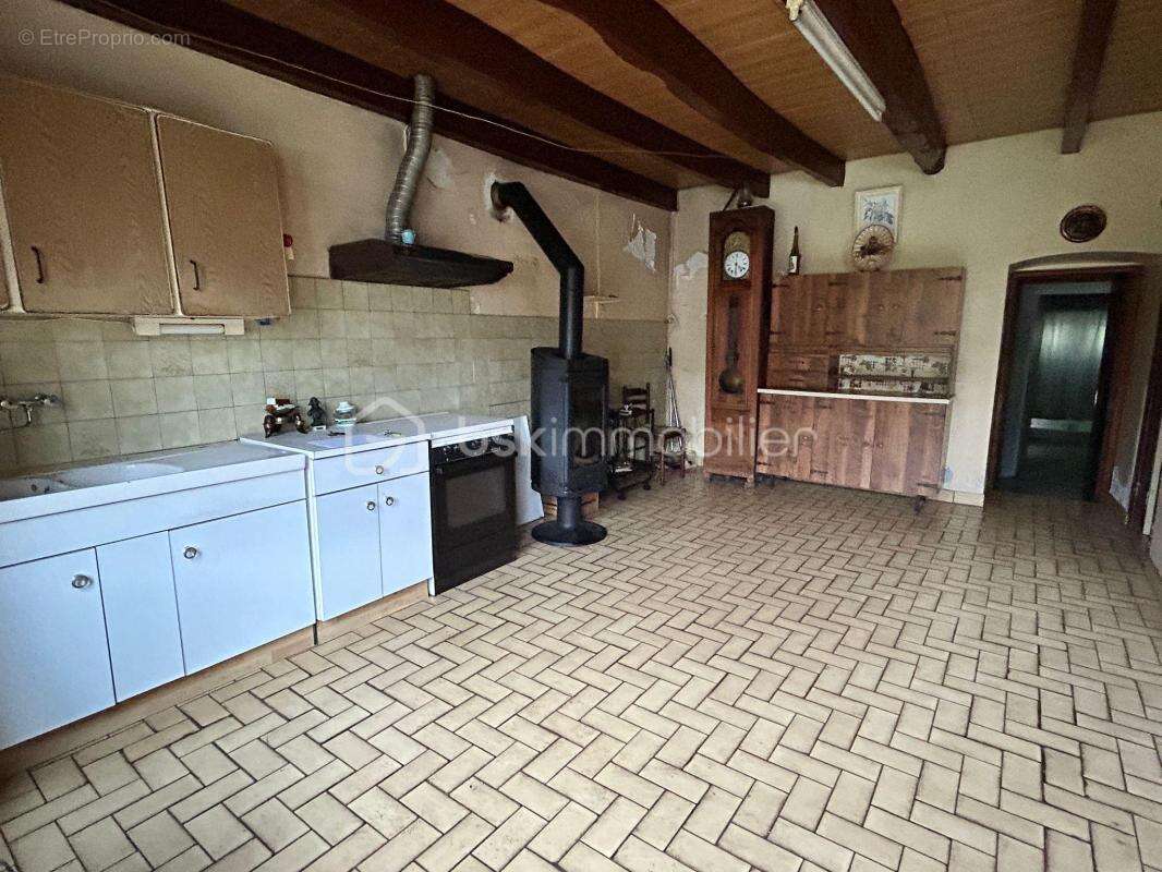 Maison familiale à rénover - photo 4