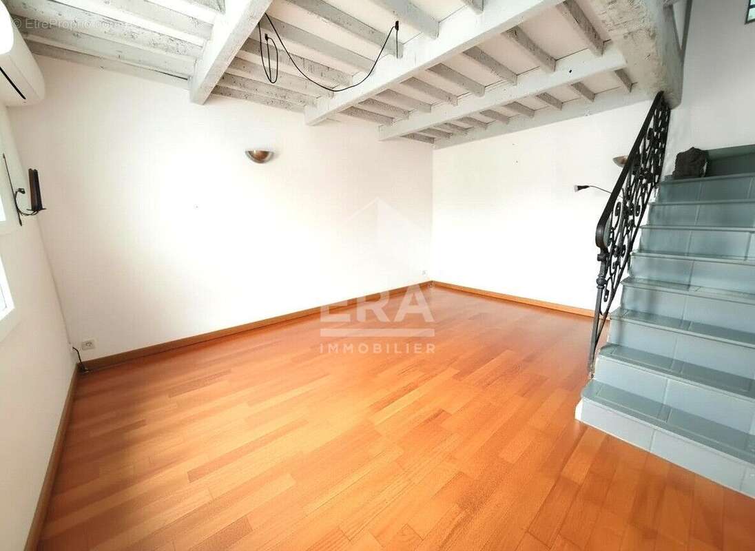 Maison à MARSEILLE-5E