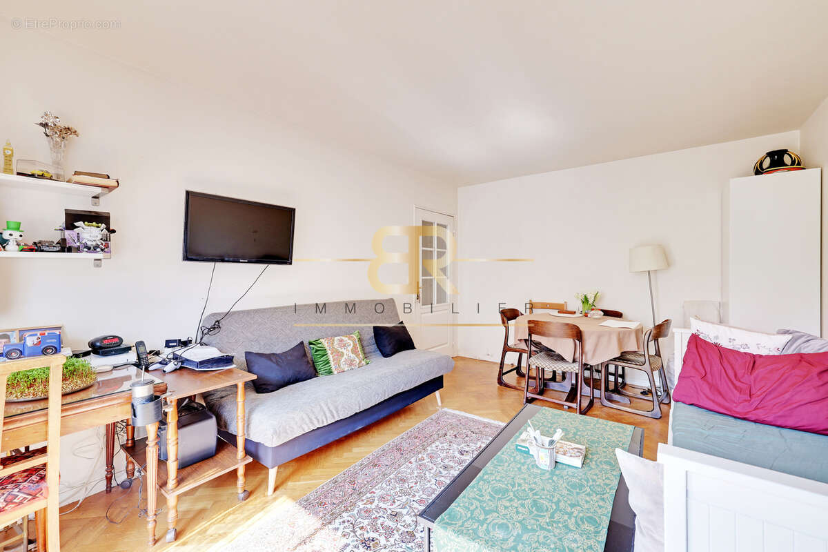 Appartement à MAISONS-ALFORT
