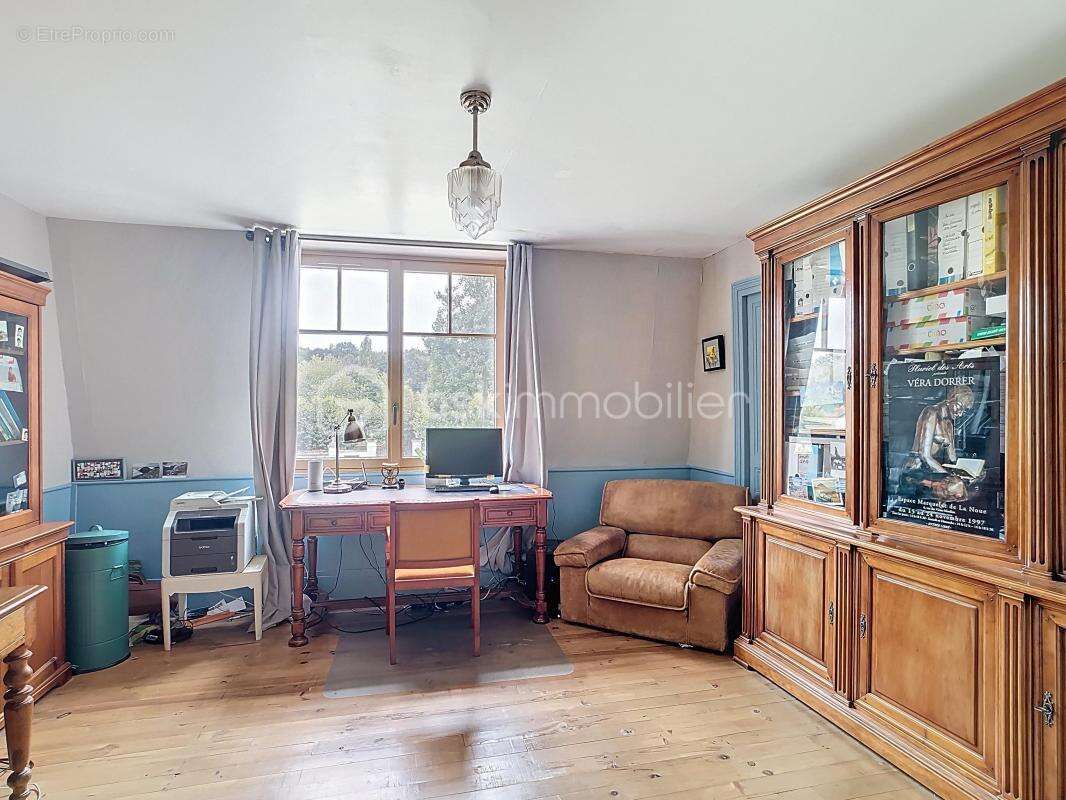 Maison à GERMIGNY-L&#039;EVEQUE