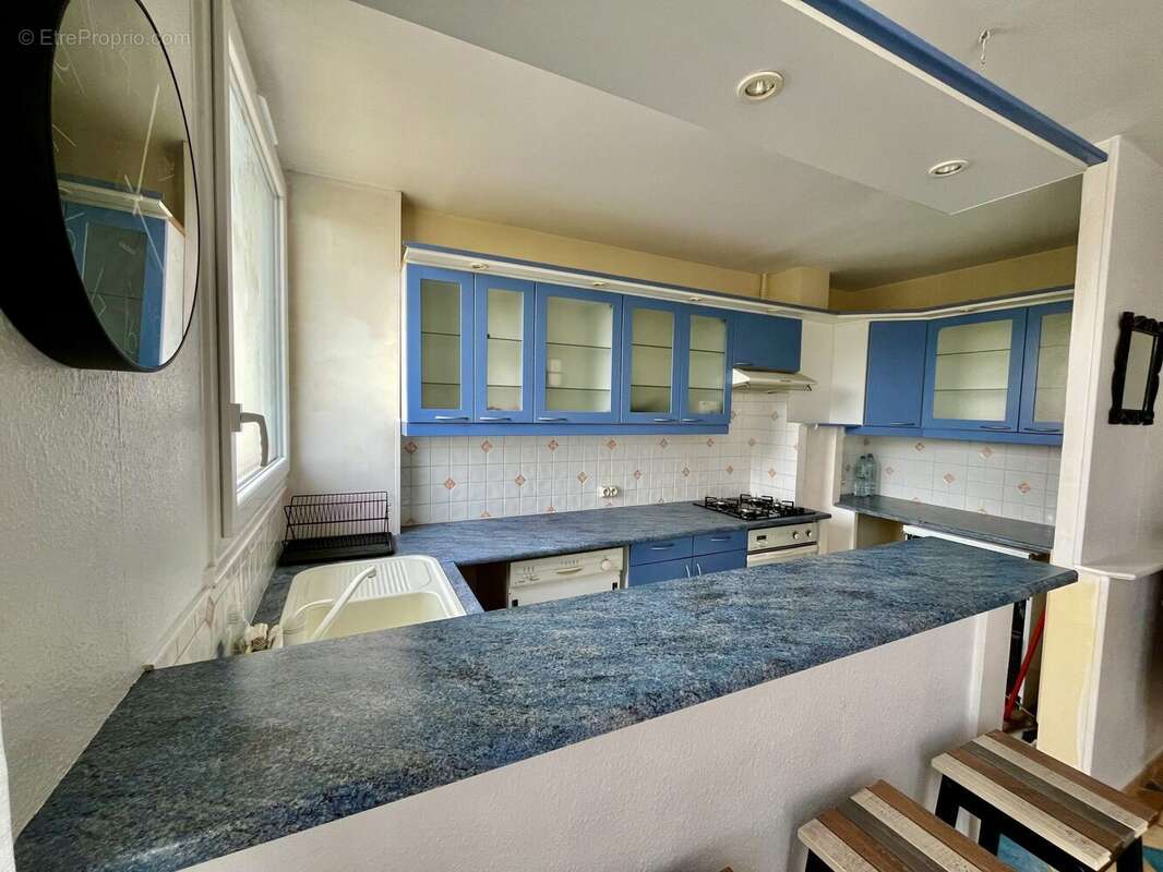 Appartement à FONTENAY-LE-FLEURY