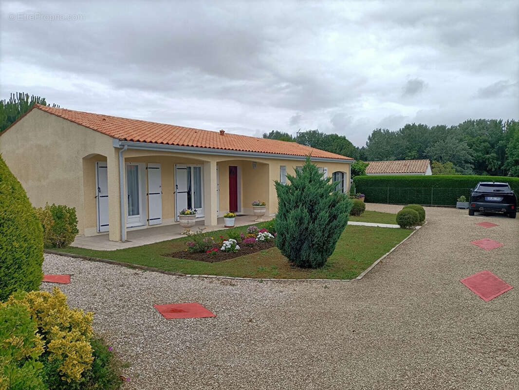 Maison Tonnay Charente - photo 15