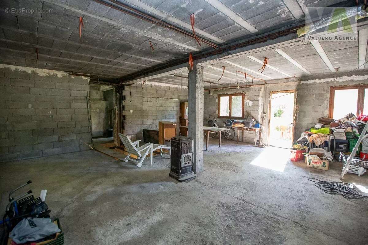 Maison à GUILLAUMES