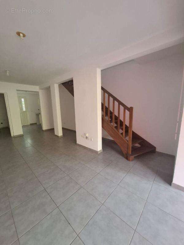 Appartement à LES TROIS-ILETS