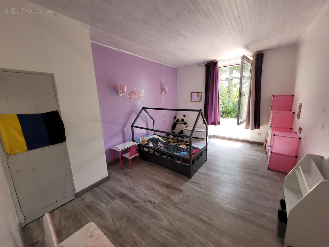 Maison à FLEURY