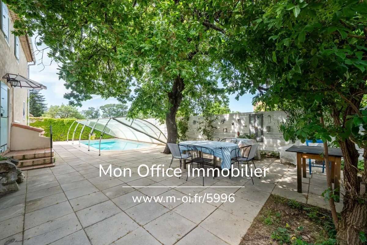 Maison à VENELLES
