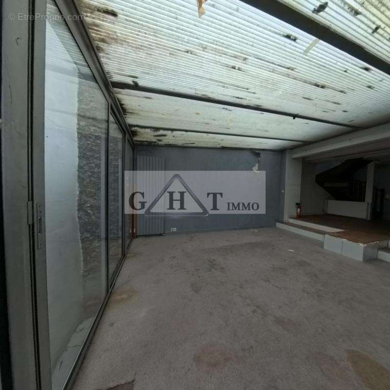 Commerce à MAISONS-ALFORT