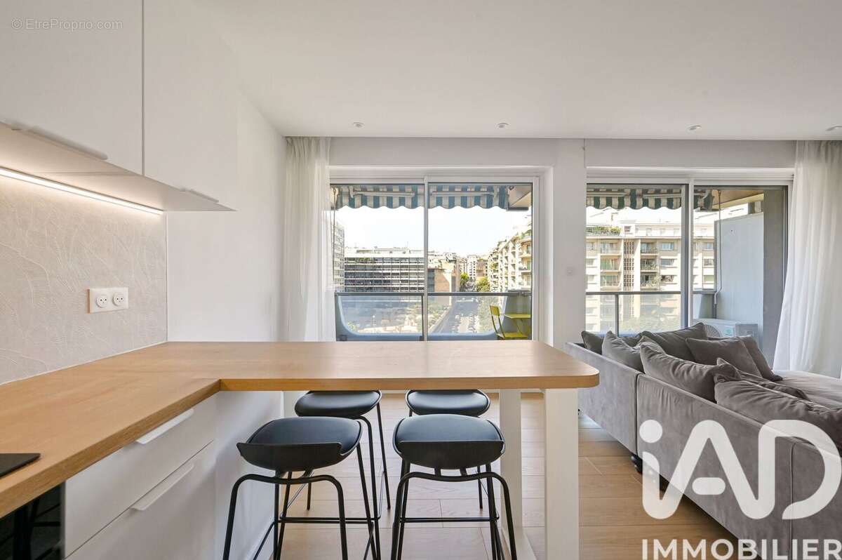 Photo 3 - Appartement à MARSEILLE-8E