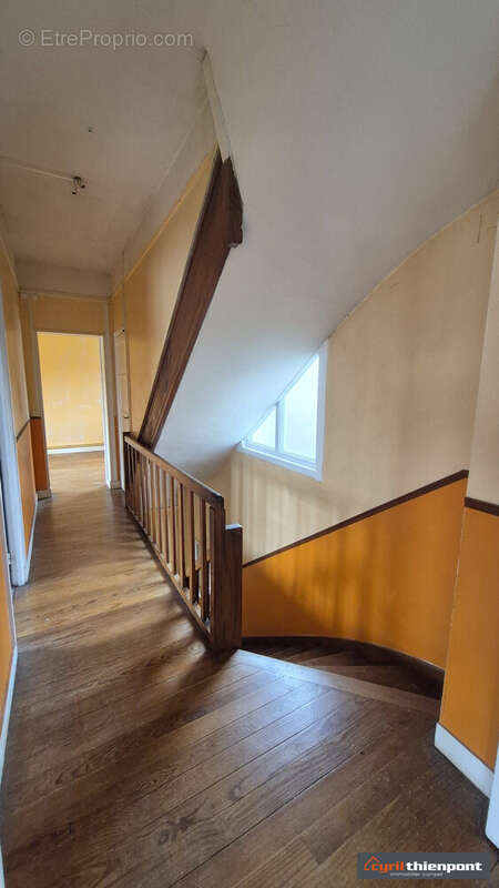 Maison 90 m² à Longpre-Les-Corps-Saints  - photo 6