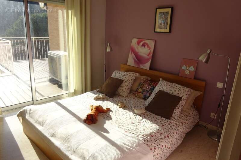 Maison à COLLOBRIERES