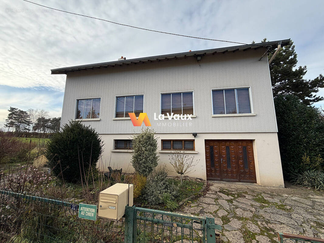 Maison à DAMELEVIERES