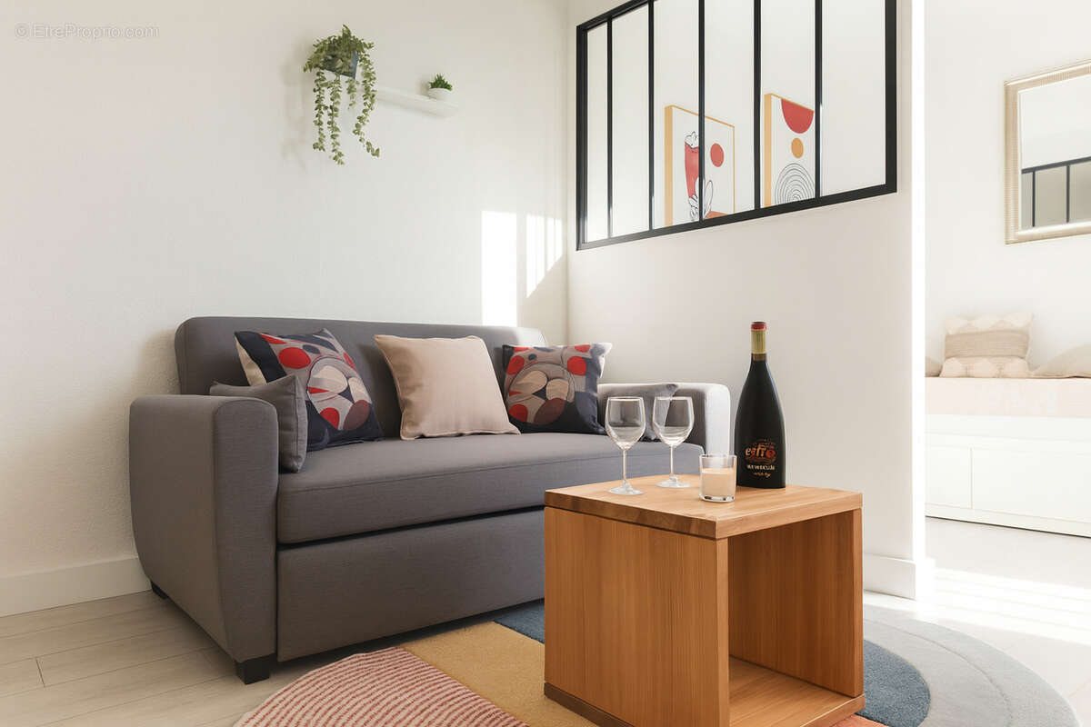 Appartement à MAUGUIO