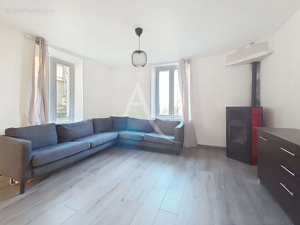 Maison - Sablonnières - 4 pièces de 74m² - Terrain 1296m²  avec Garage - photo 2
