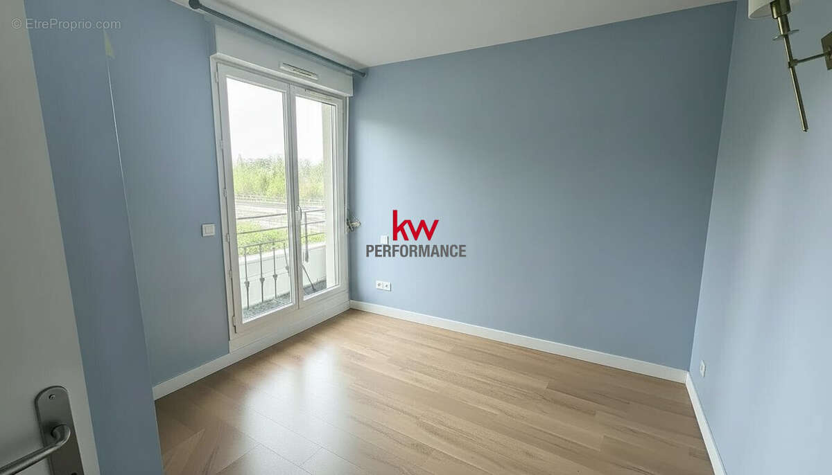 Appartement 52 m² à Saint-Germain-En-Laye  - photo 2